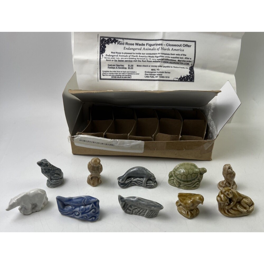 Red Rose Wade Figurines Set of 10 Endangered Animals of North America